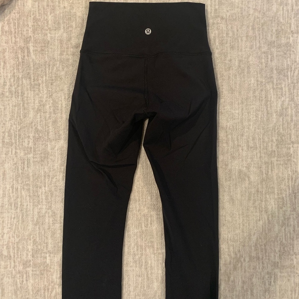 Lululemon Wunder Under leggings